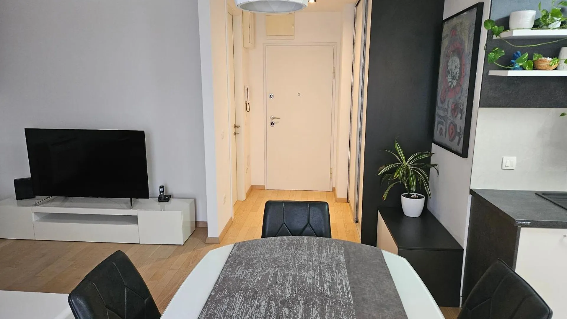 Romeo City Apartment Zadar